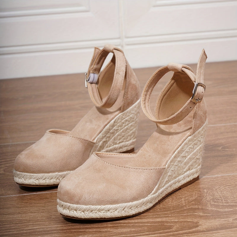 Elara – Women's Strappy Flat Sandals
