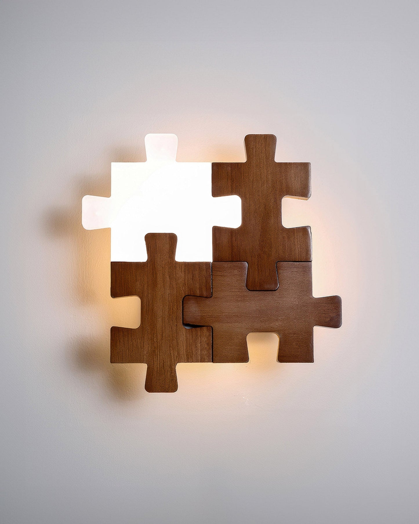 PuzzleGlow – Modern LED Wall Lamp with Wooden Playful Design