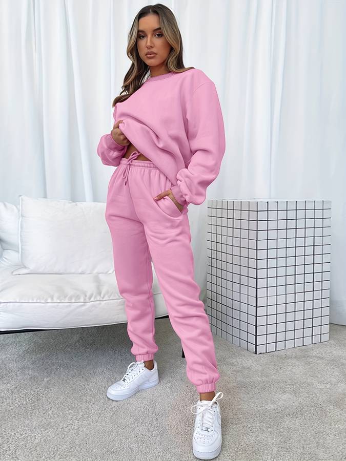 Women’s Relaxed Sweatshirt & Joggers Set