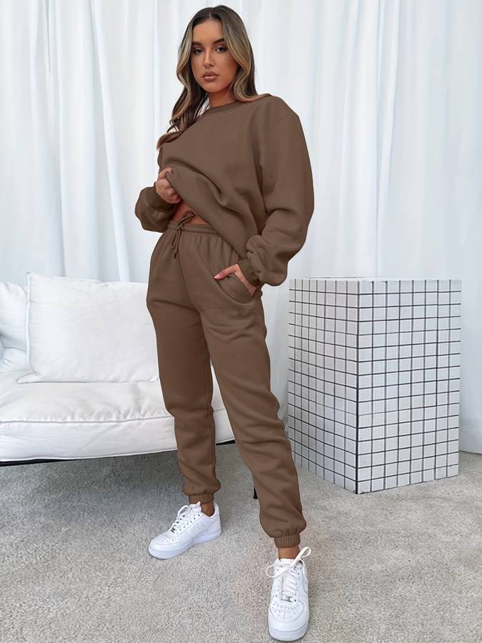 Women’s Relaxed Sweatshirt & Joggers Set