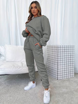 Women’s Relaxed Sweatshirt & Joggers Set