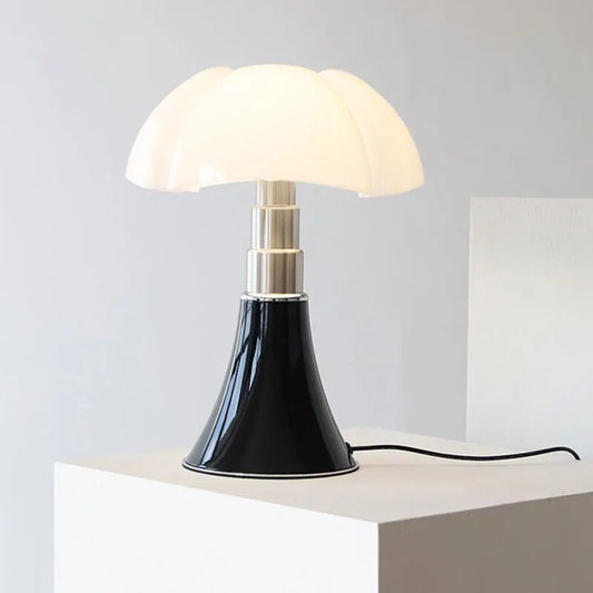 Lumiéra - Elegant Flower Table Lamp
