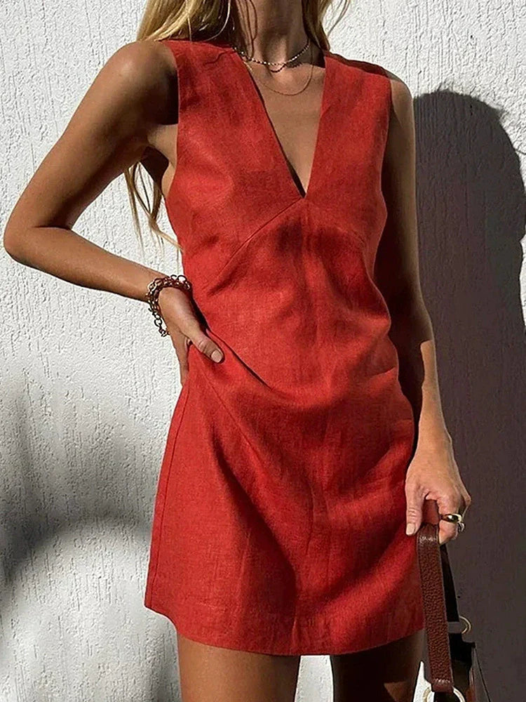 Luna – Chic Sleeveless V-Neck Women's Mini Dress