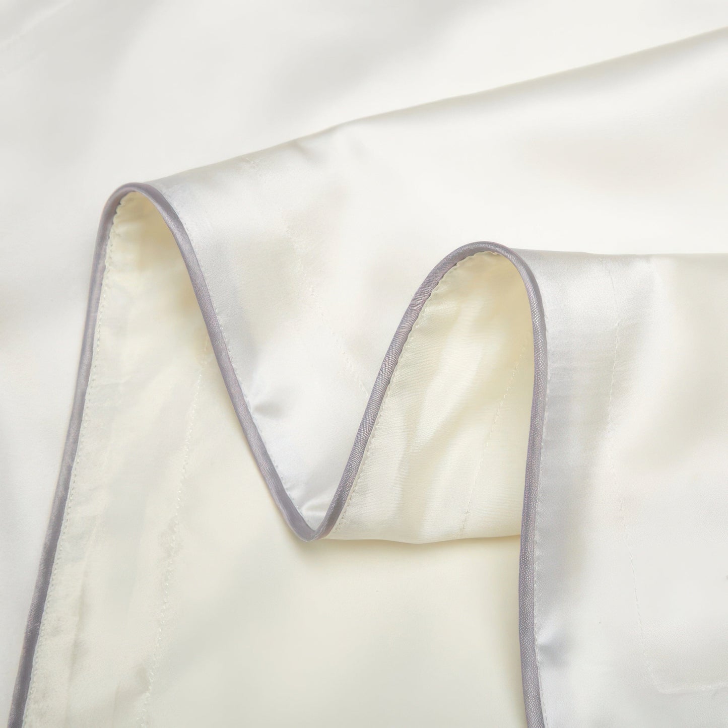 Luxurious Silk Pillowcase for Hair - Reduces Breakage & Wrinkles, Tencel Underside-4