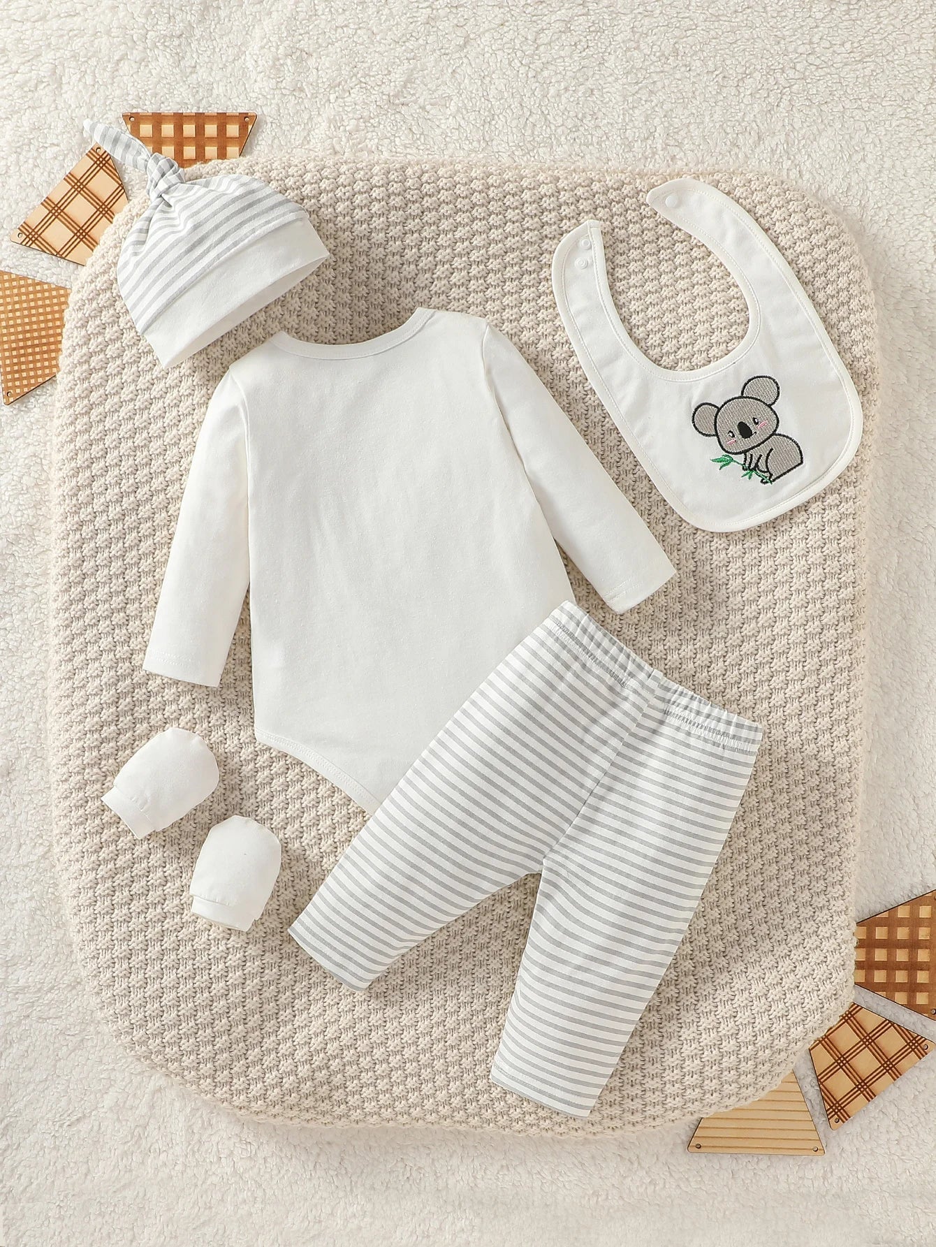 SnuggleTots - Cute Elephant Baby Outfit with Pants, Hat & Bib Set