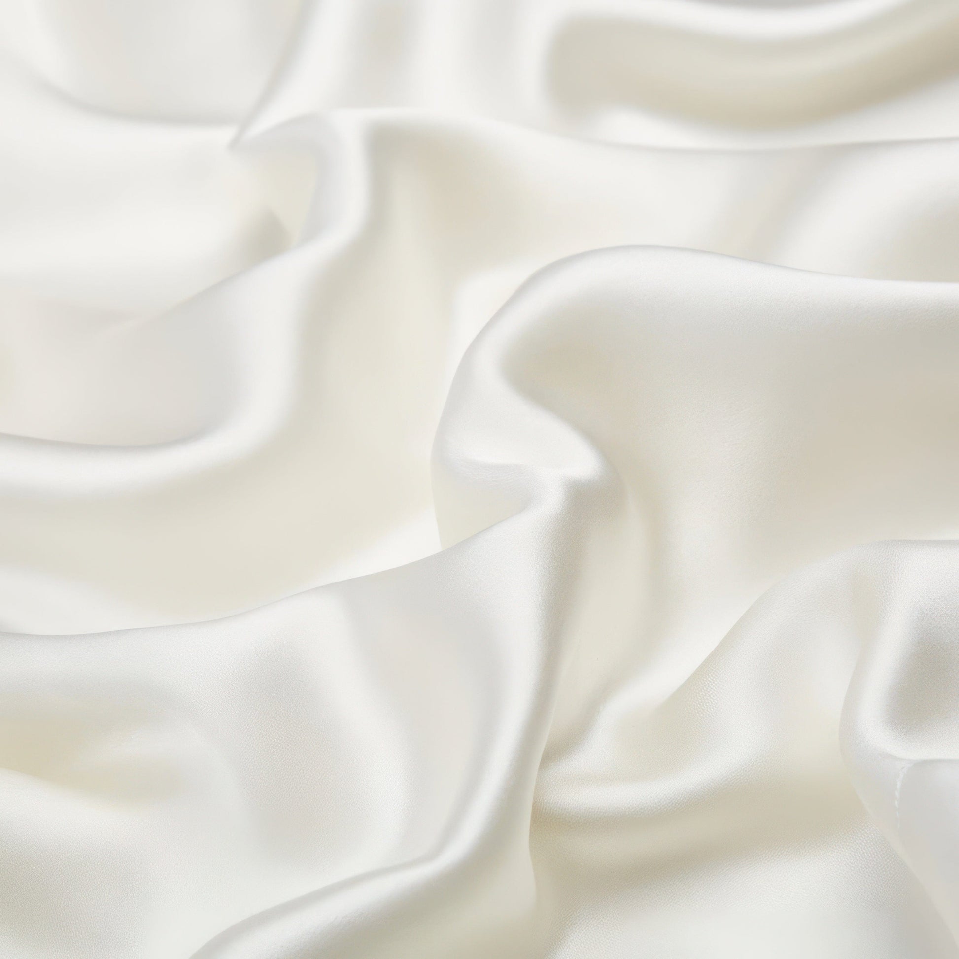 Luxurious Silk Pillowcase for Hair - Reduces Breakage & Wrinkles, Tencel Underside-5