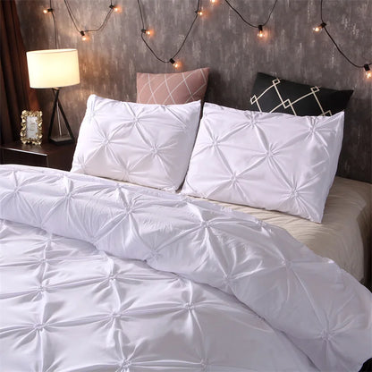 LuxeDream - Stylish Pintuck Duvet Cover Set