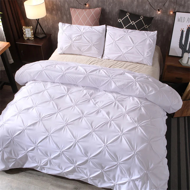 LuxeDream - Stylish Pintuck Duvet Cover Set