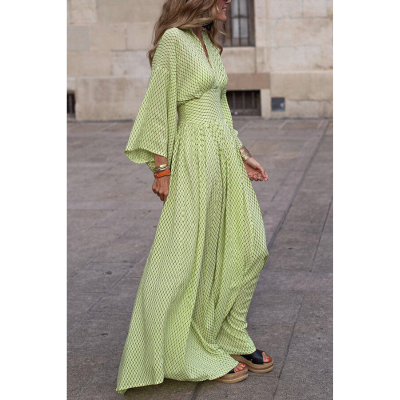 Luna - Flowy Long Women's Sleeve Dress