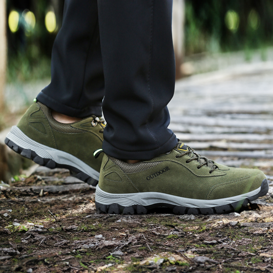 LuxeStride – Men's Casual Leather Orthopedic Walking Shoes