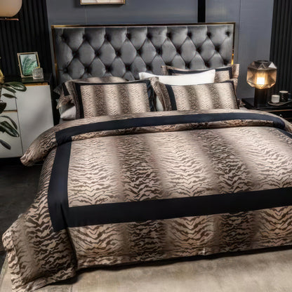 Luxurious Tiger Print Bedding Set - Soft Egyptian Cotton Duvet Covers in Bronze and Black-3