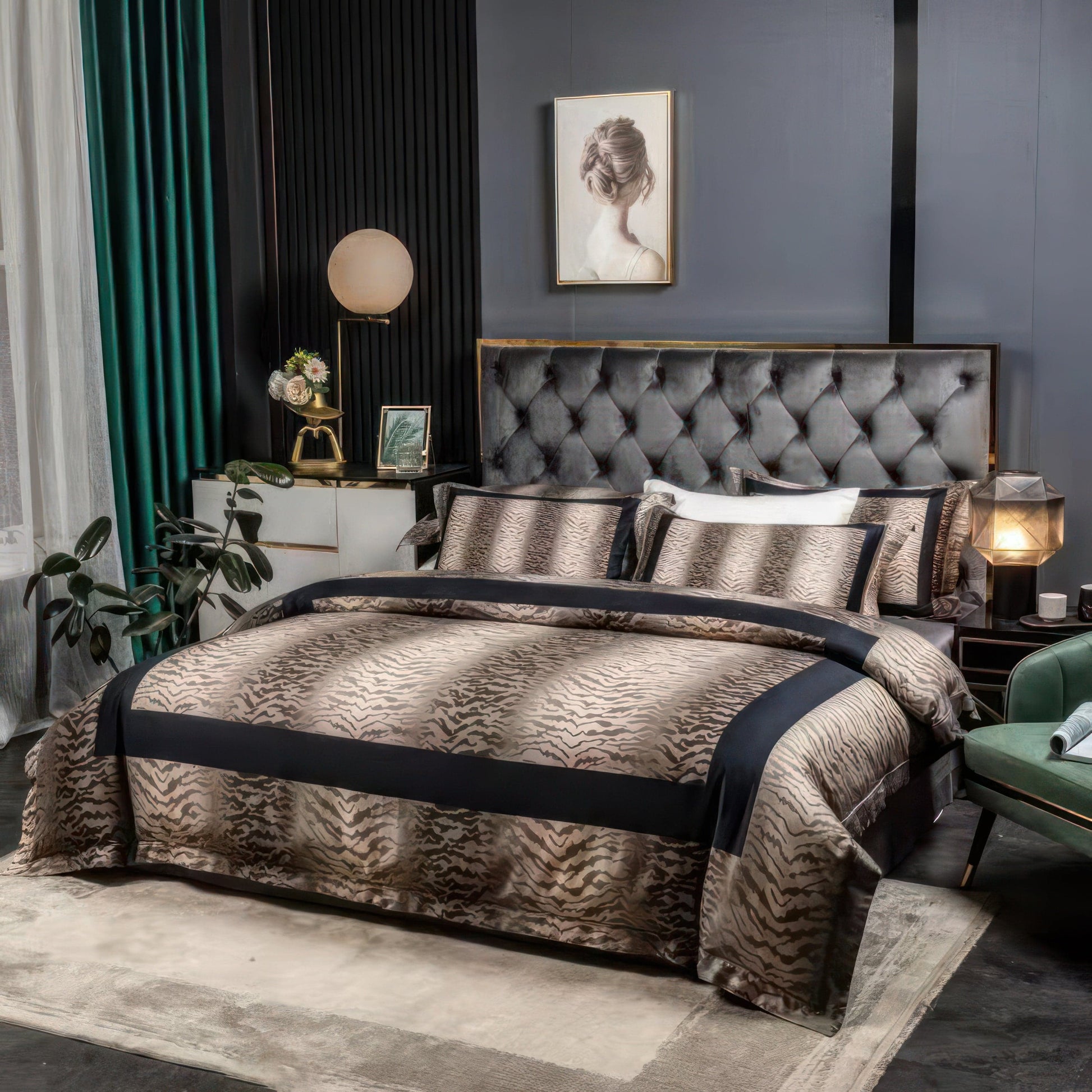 Luxurious Tiger Print Bedding Set - Soft Egyptian Cotton Duvet Covers in Bronze and Black-2