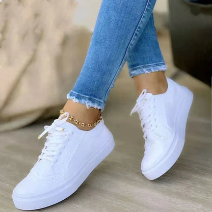 Liora - Stylish Women's Sneakers