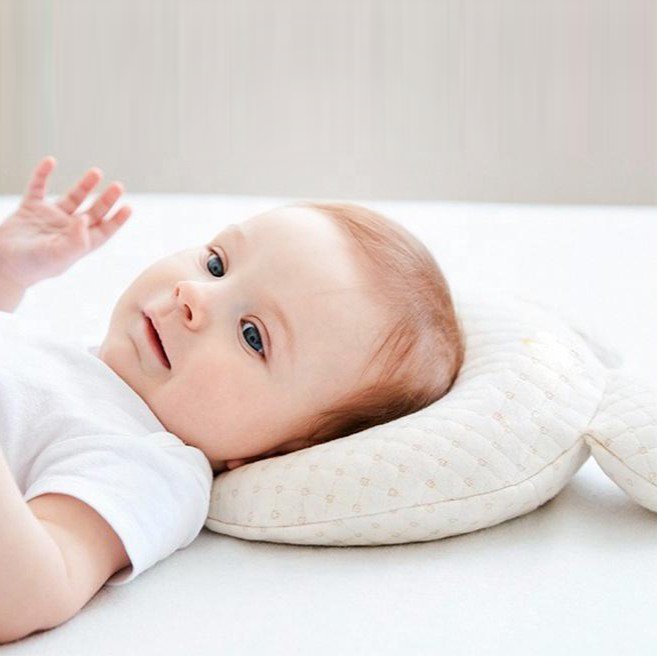 HEADHUGGER - Baby Flat Head Pillow