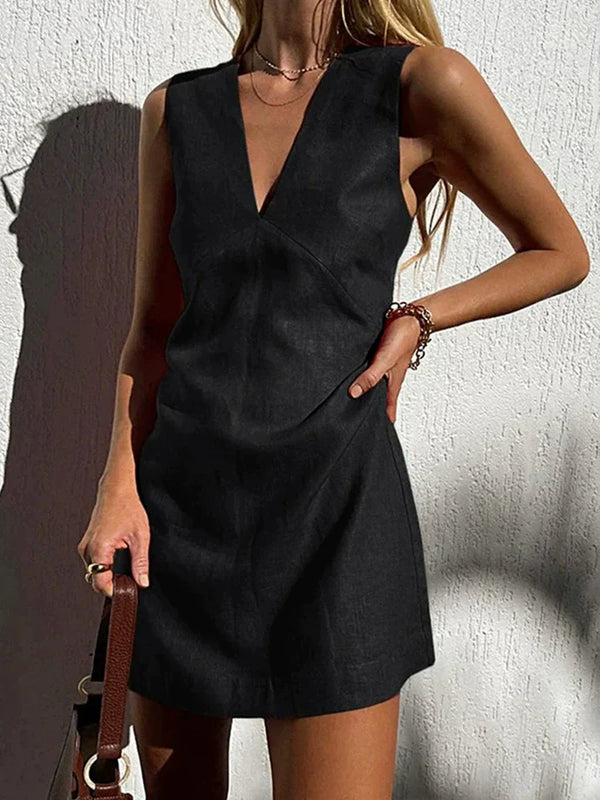 Luna – Chic Sleeveless V-Neck Women's Mini Dress