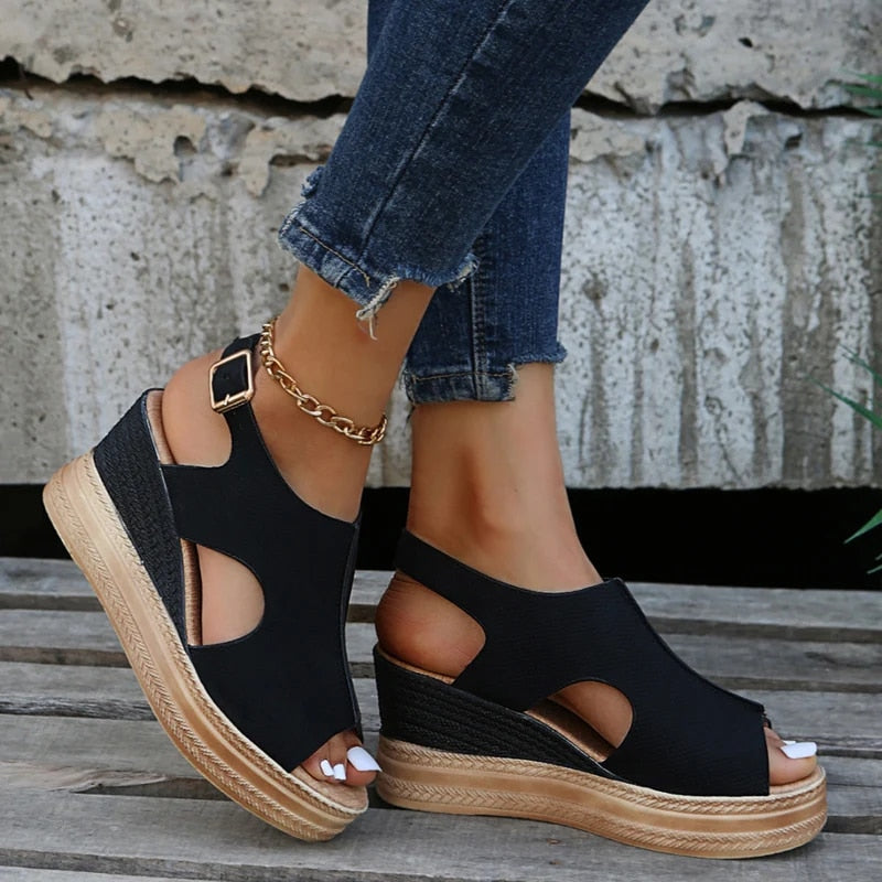 Solea - Women's Stylish Wedge Sandals