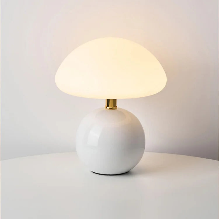 Lumiéra - French Cream Mushroom Table Lamp
