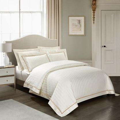 Luxurious 1200-Thread-Count Egyptian Cotton Duvet Cover Set - White King-4