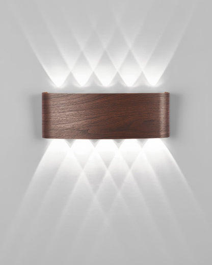 LumiCraft – Wall Lamp with Wood Grain Finish